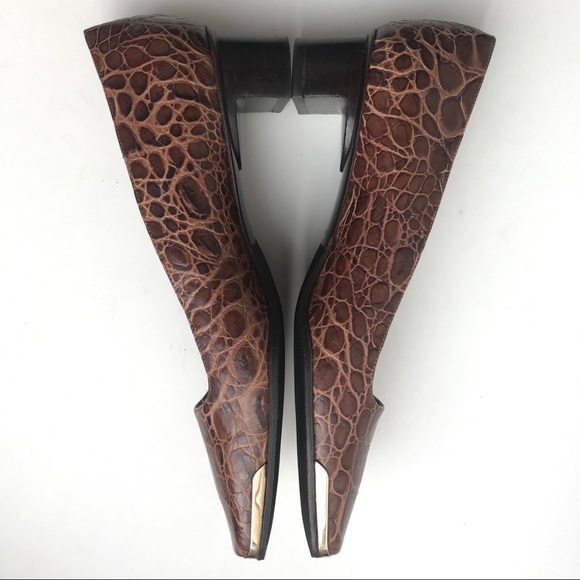 ESCADA SquareToe Low Heel Croc Print Leather Pumps - Picture 6 of 8